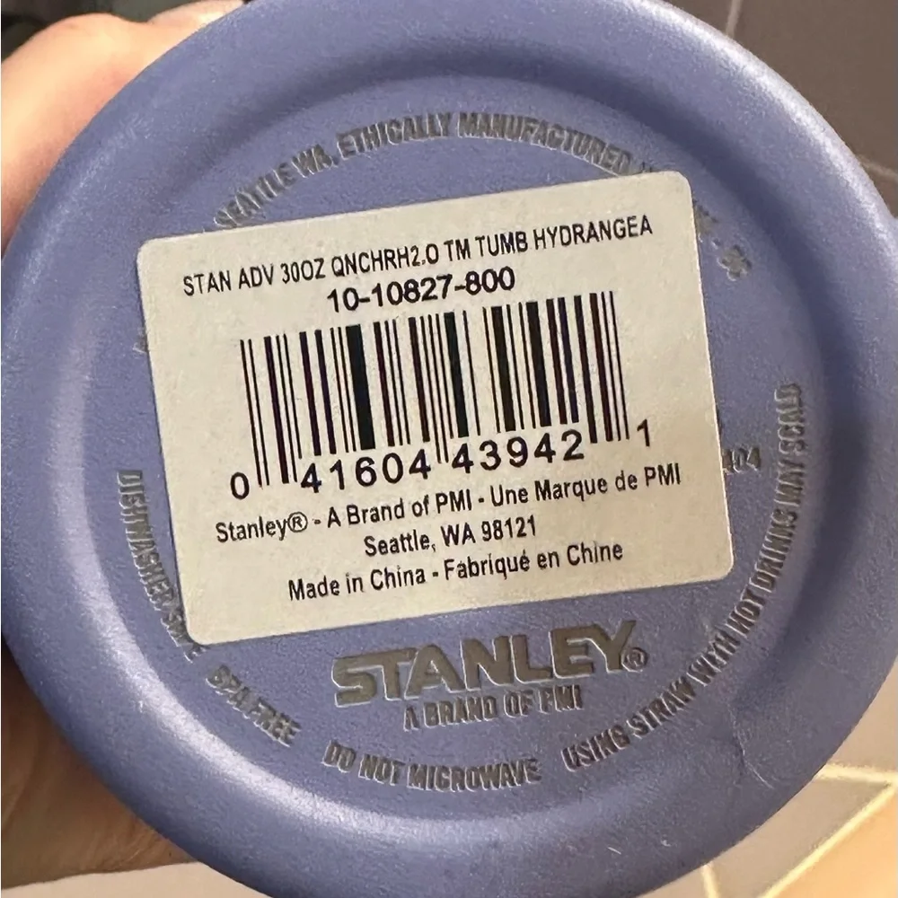 New Stanley Hydrangea Travel Tumbler - Picture 2 of 5